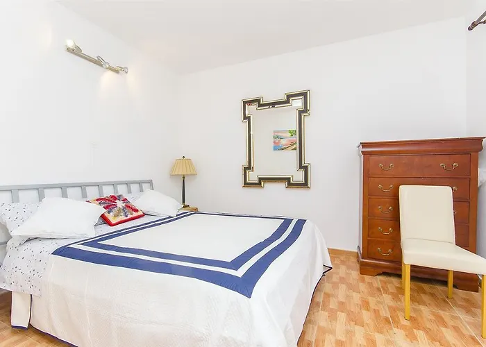 Rose Apartman *